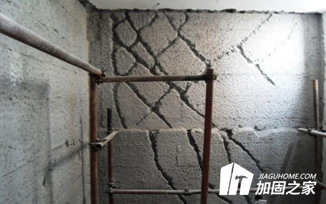 樓板為什么會(huì)開裂，怎么加固呢?